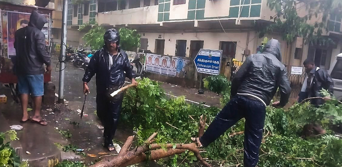 Cyclone Michaung As Rain Floods Chennai - Sakshi53