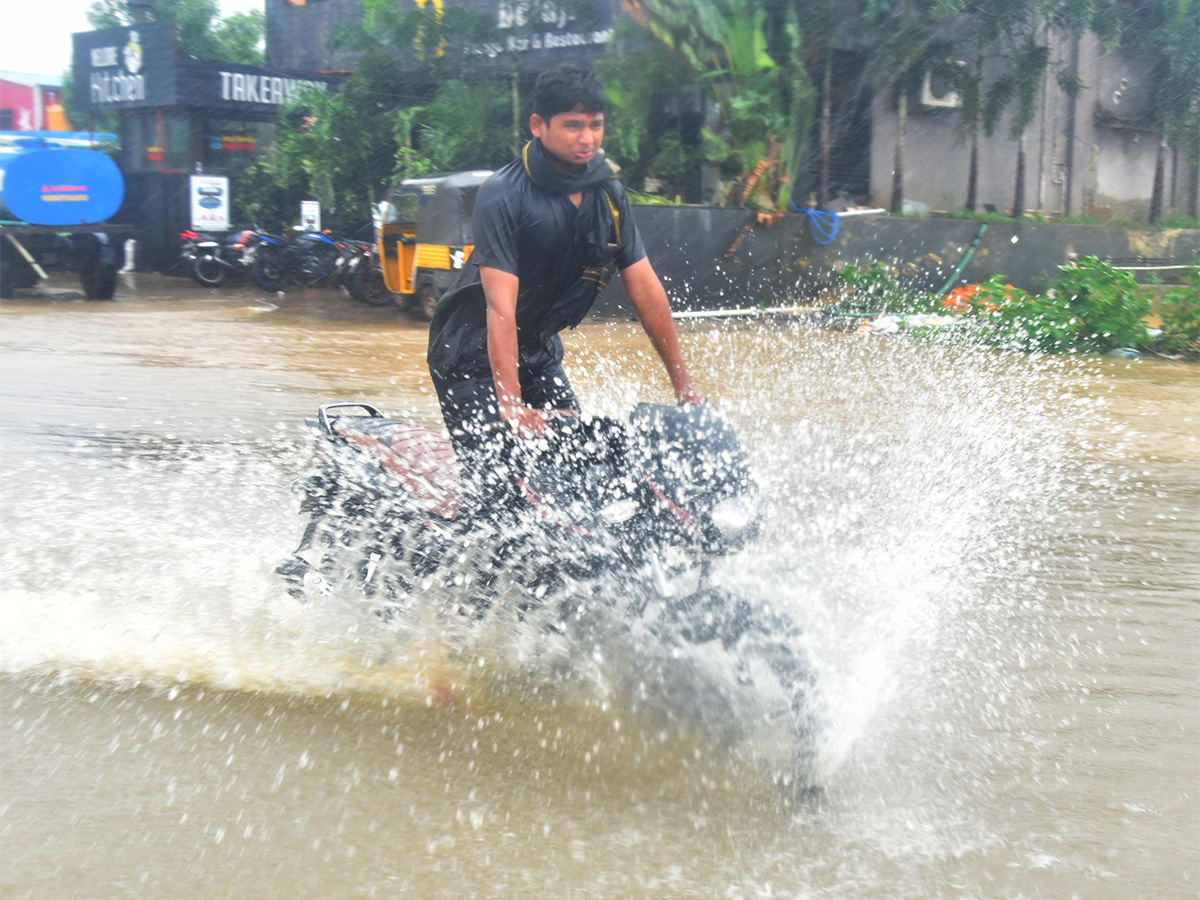 Cyclone Michaung Effect heavy rains in andhra pradesh photos - Sakshi10