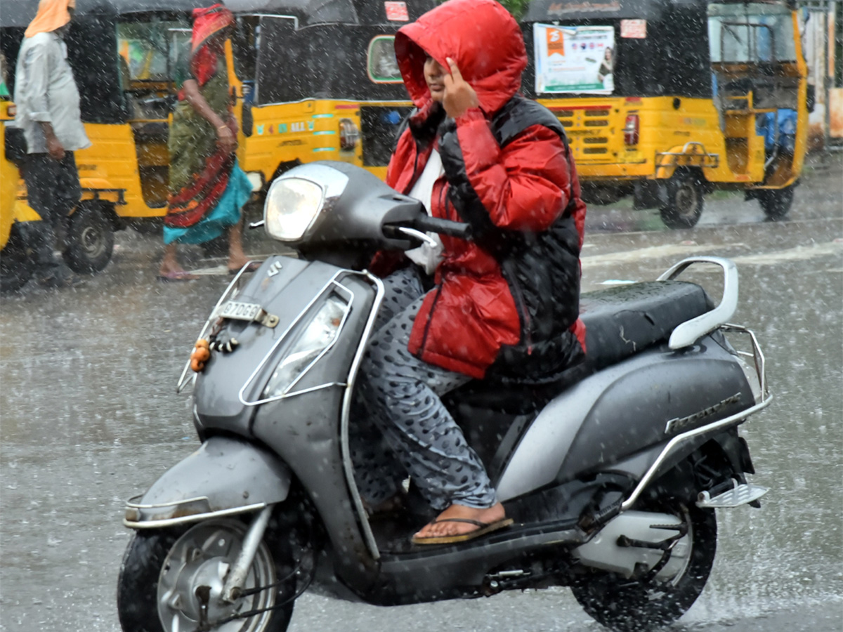 Cyclone Michaung Effect heavy rains in andhra pradesh photos - Sakshi29