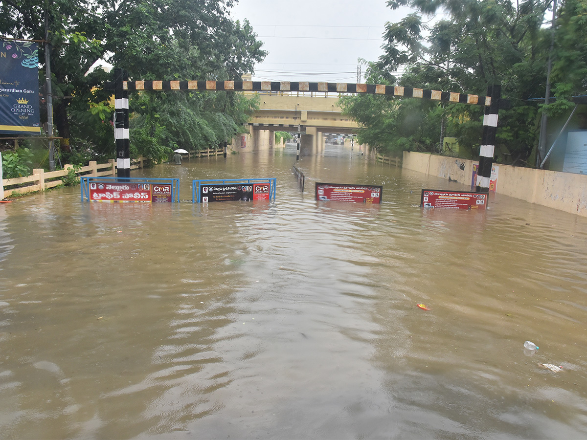 Cyclone Michaung Effect heavy rains in andhra pradesh photos - Sakshi4