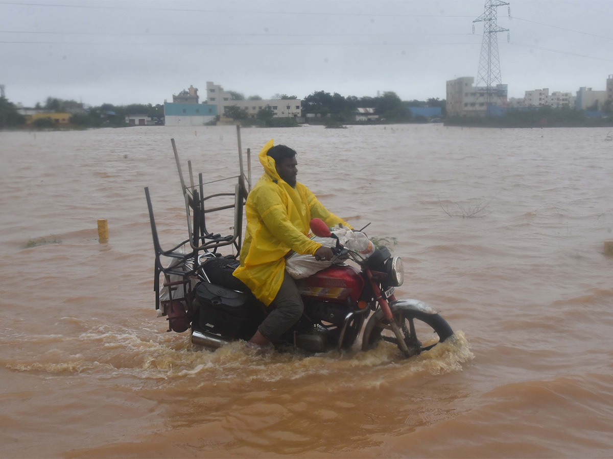 Cyclone Michaung Effect heavy rains in andhra pradesh photos - Sakshi34