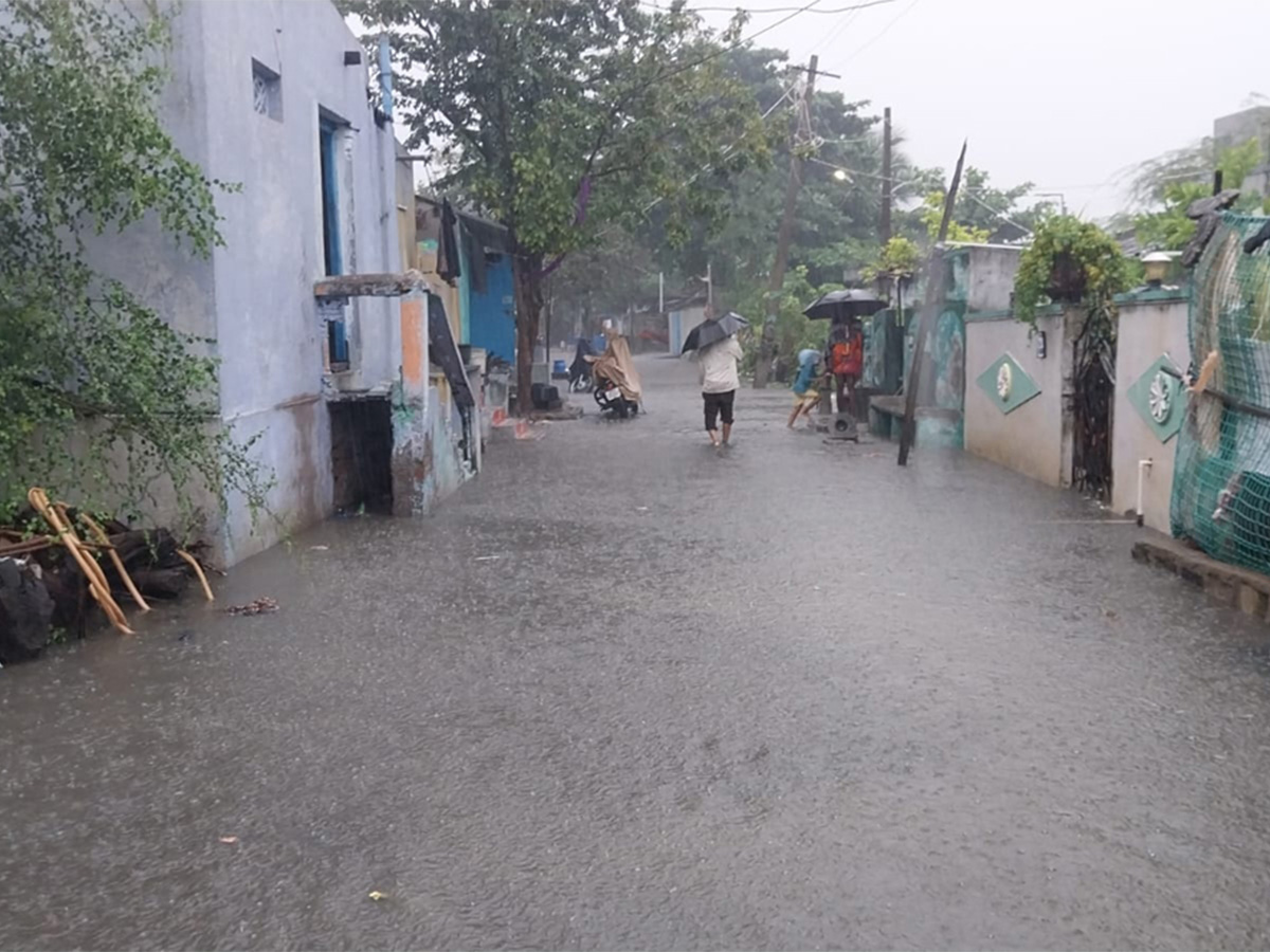 Cyclone Effect In Andhra Pradesh Photos - Sakshi28