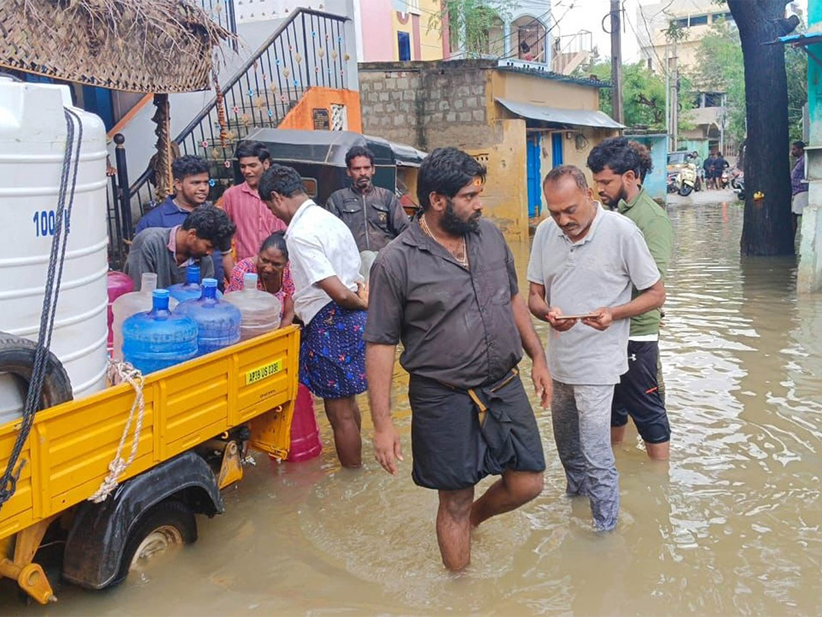 Cyclone Effect In Andhra Pradesh Photos - Sakshi44