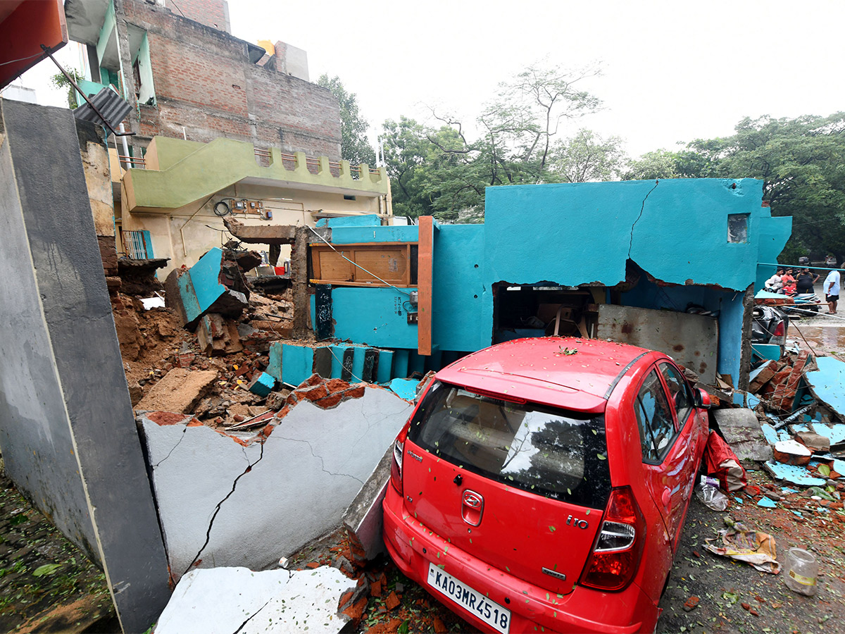 Cyclone Effect In Andhra Pradesh Photos - Sakshi2