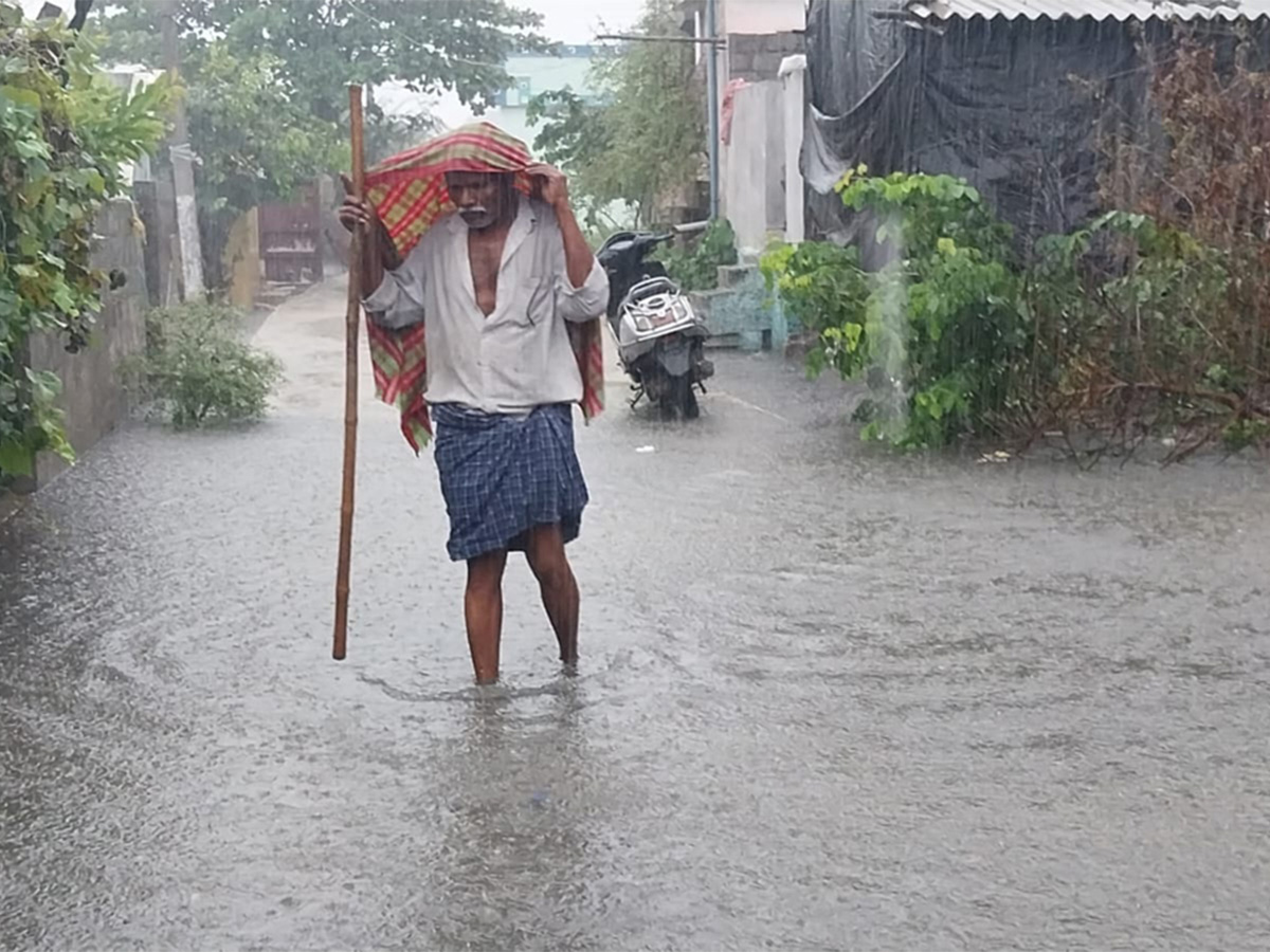 Cyclone Effect In Andhra Pradesh Photos - Sakshi8