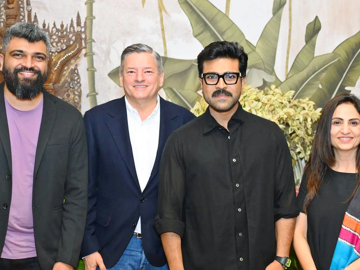 Netflix CEO Meets Chiranjeevi and Ram Charan Photos - Sakshi10