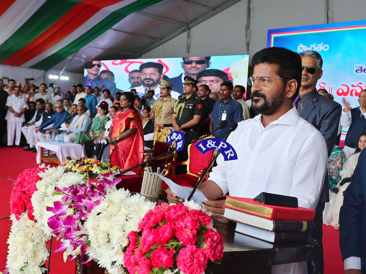 Revanth Reddy Sworn in as Chief Minister of Telangana at LB Stadium Photos - Sakshi6