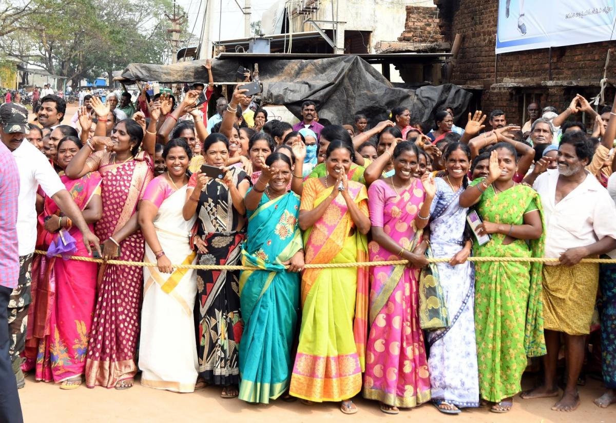 AP CM YS Jagan visit to Bapatla Photos - Sakshi6