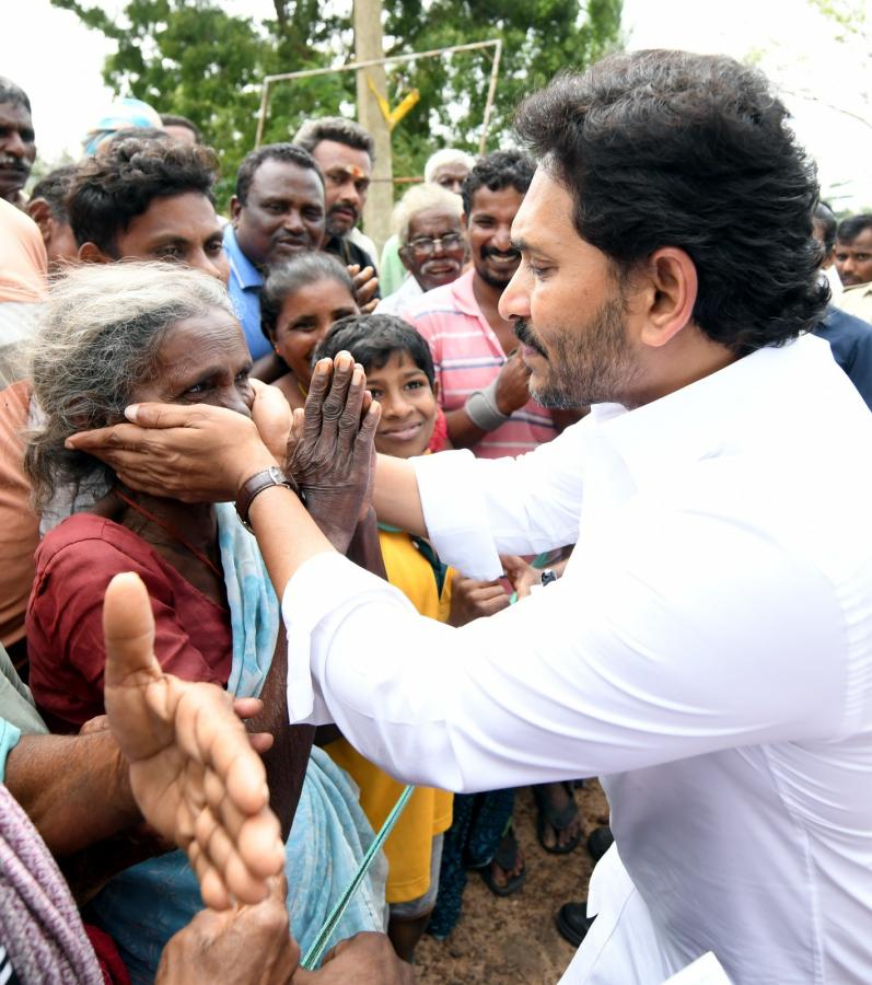 AP CM YS Jagan visit to Bapatla Photos - Sakshi42