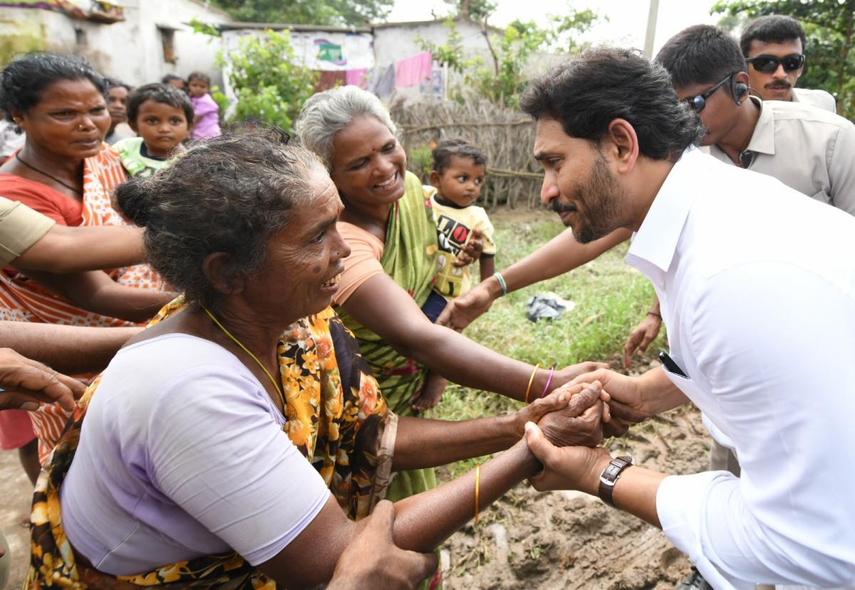 AP CM YS Jagan visit to Bapatla Photos - Sakshi46