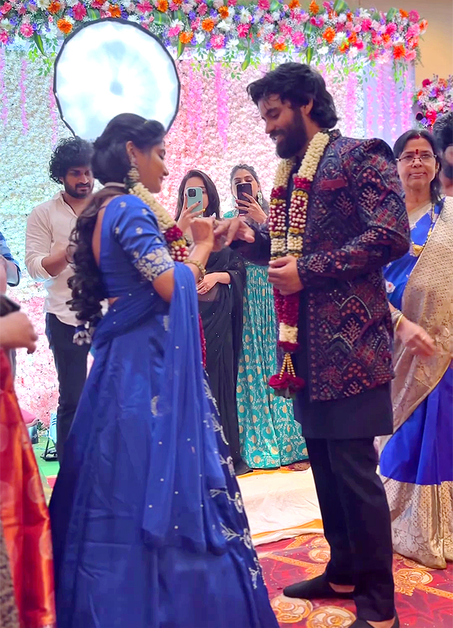 Telugu Bigg Boss 6 Contestant Vasanthi Krishnan Engagement Pics - Sakshi18