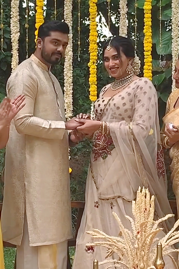 jayaram daughter malavika engagement photos - Sakshi7