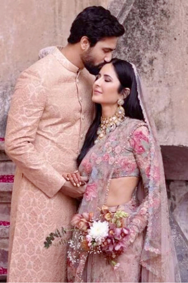 Vicky Kaushal wishes Katrina Kaif on 2nd wedding anniversary Photos - Sakshi6