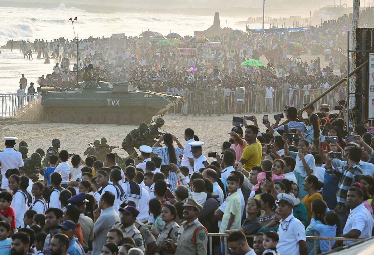 navy day celebration 2023 in visakhapatnam - Sakshi17