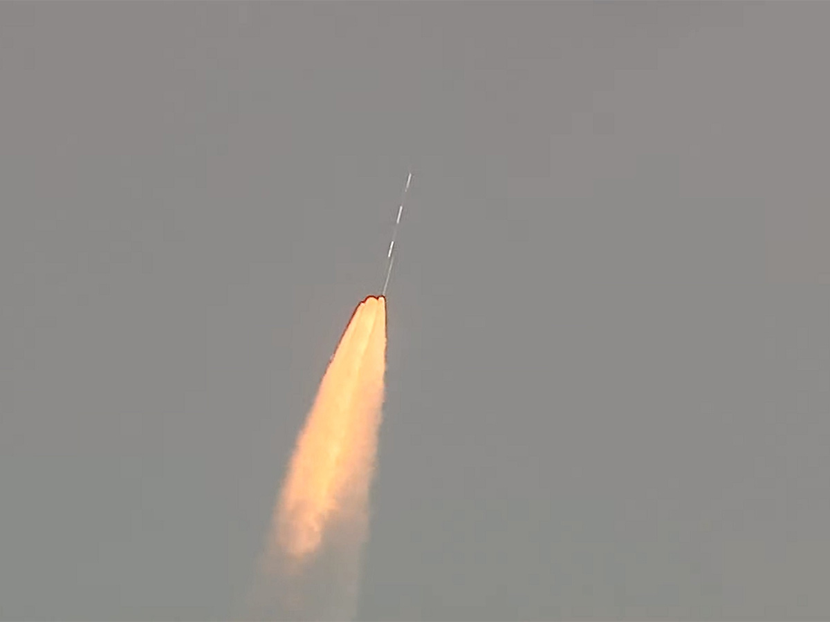 ISRO Successfully Launches PSLV-C58 XPoSat Satellite - Sakshi12