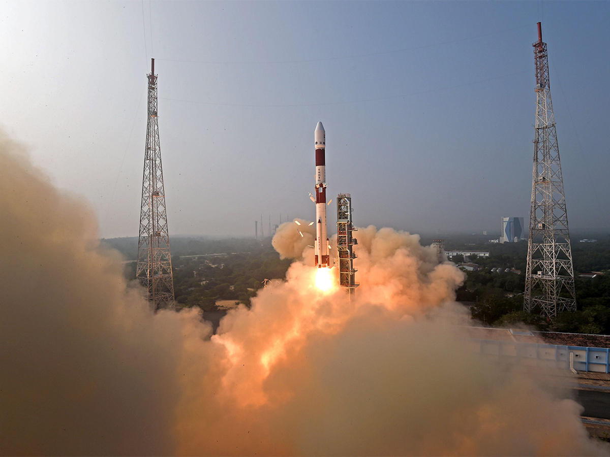 ISRO Successfully Launches PSLV-C58 XPoSat Satellite - Sakshi2