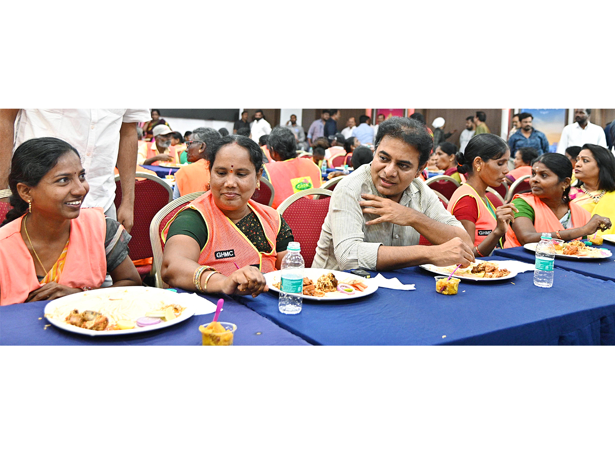 MLA KTR Lunch With GHMC Workers At Telangana Bhavan Hyderabad Photos - Sakshi2