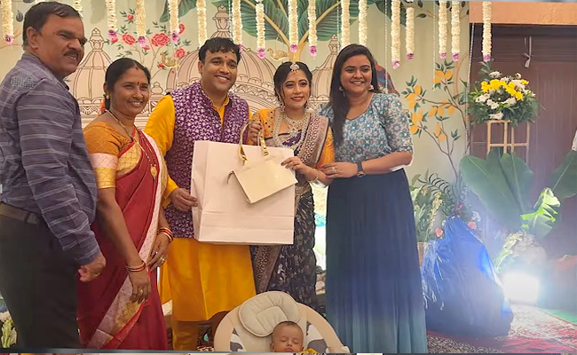 TV Actress Lahari Son Cradle Ceremony beautiful Photos - Sakshi4