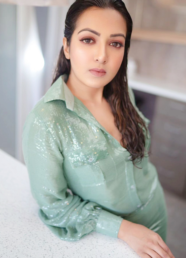 Charming Beauty Catherine Tresa Latest Stylish Dresses - Sakshi14