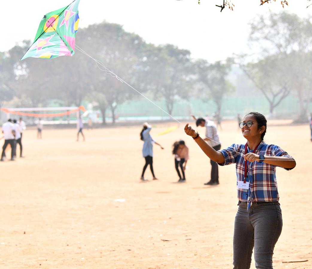 Hyderabad Kite Festival 2024 At Parade Grounds Photos - Sakshi19