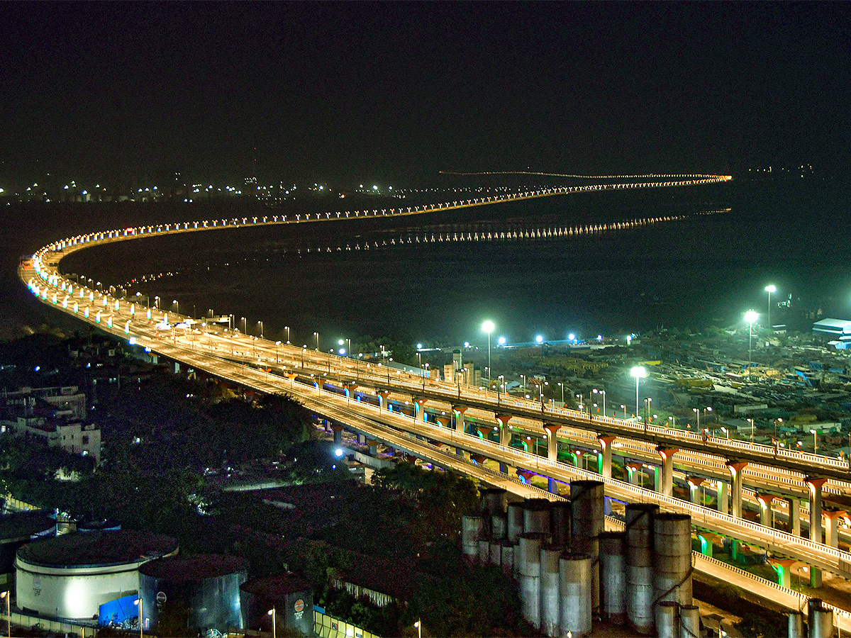 Narendra Modi at Atal Setu in mumbai - Sakshi1