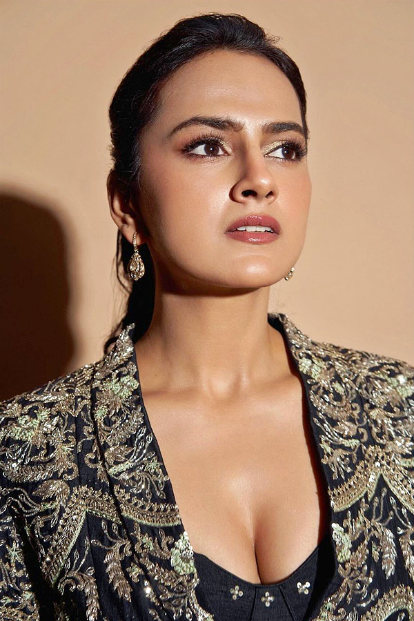 Shraddha Srinath Latest Photos - Sakshi2