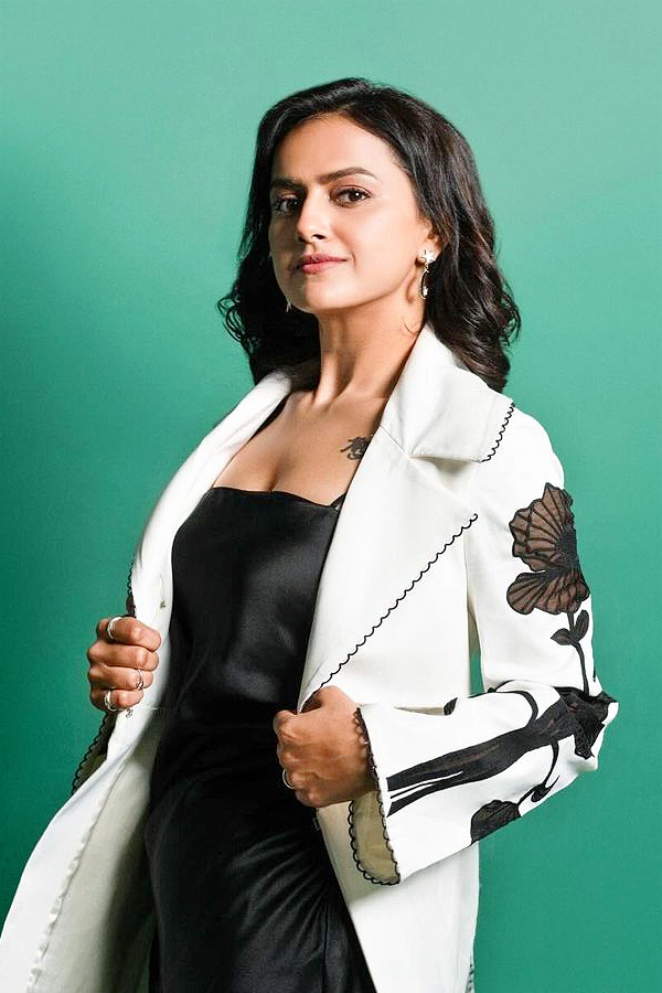 Shraddha Srinath Latest Photos - Sakshi8