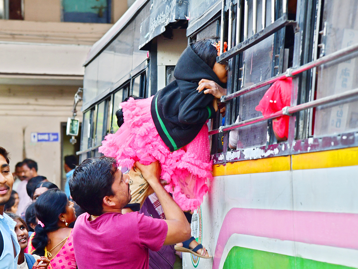 Best Photos of The Week in AP and Telangana Photo Gallery - Sakshi18