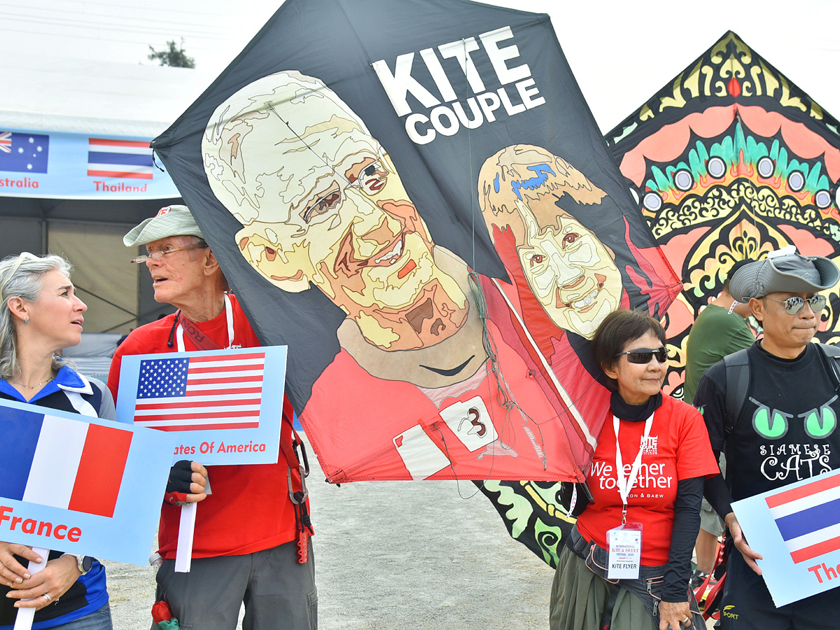 International Kite Festival At Parade Grounds At Hyderabad Photos - Sakshi21