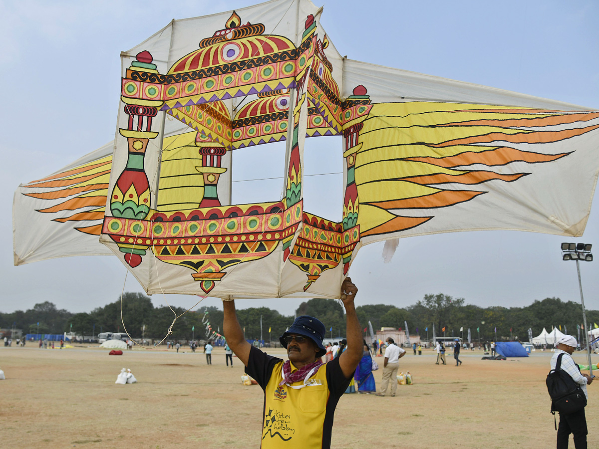 International Kite Festival At Parade Grounds At Hyderabad Photos - Sakshi44