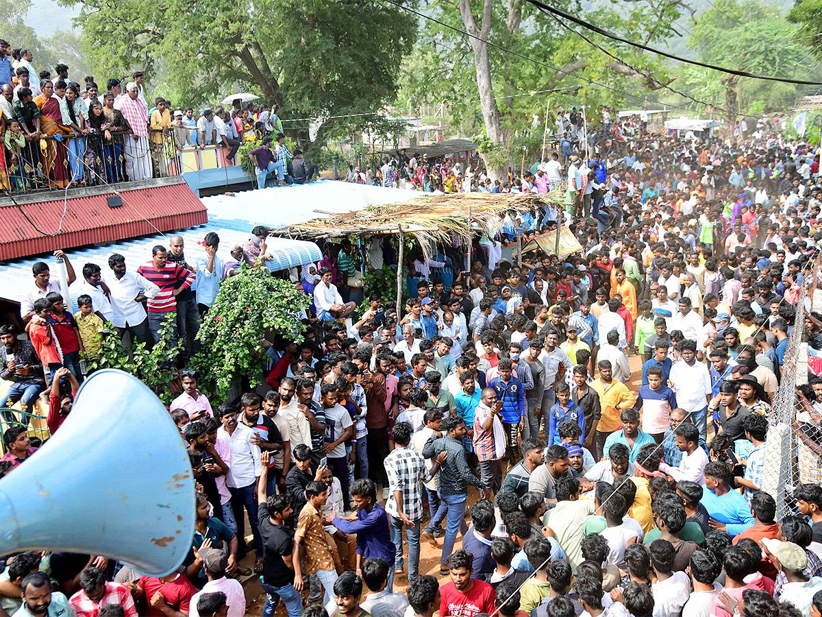 Tirupathi Rangampeta Bull Festival Jallikattu 2024 Photos Gallery Goes Viral - Sakshi20