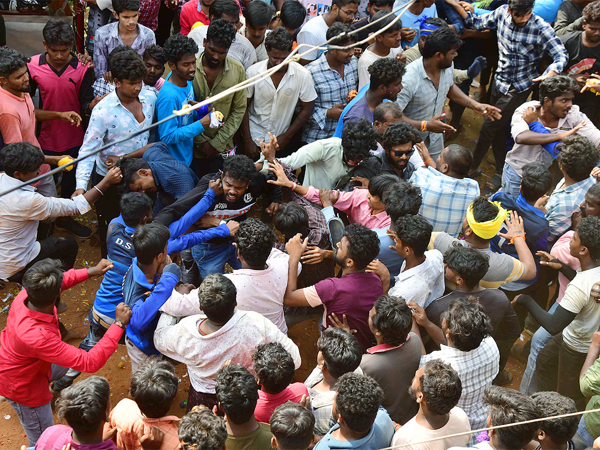 Tirupathi Rangampeta Bull Festival Jallikattu 2024 Photos Gallery Goes Viral - Sakshi26