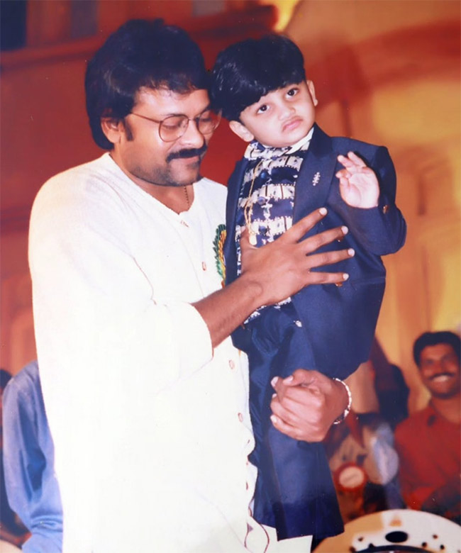 hero teja sajja childhood pics - Sakshi17