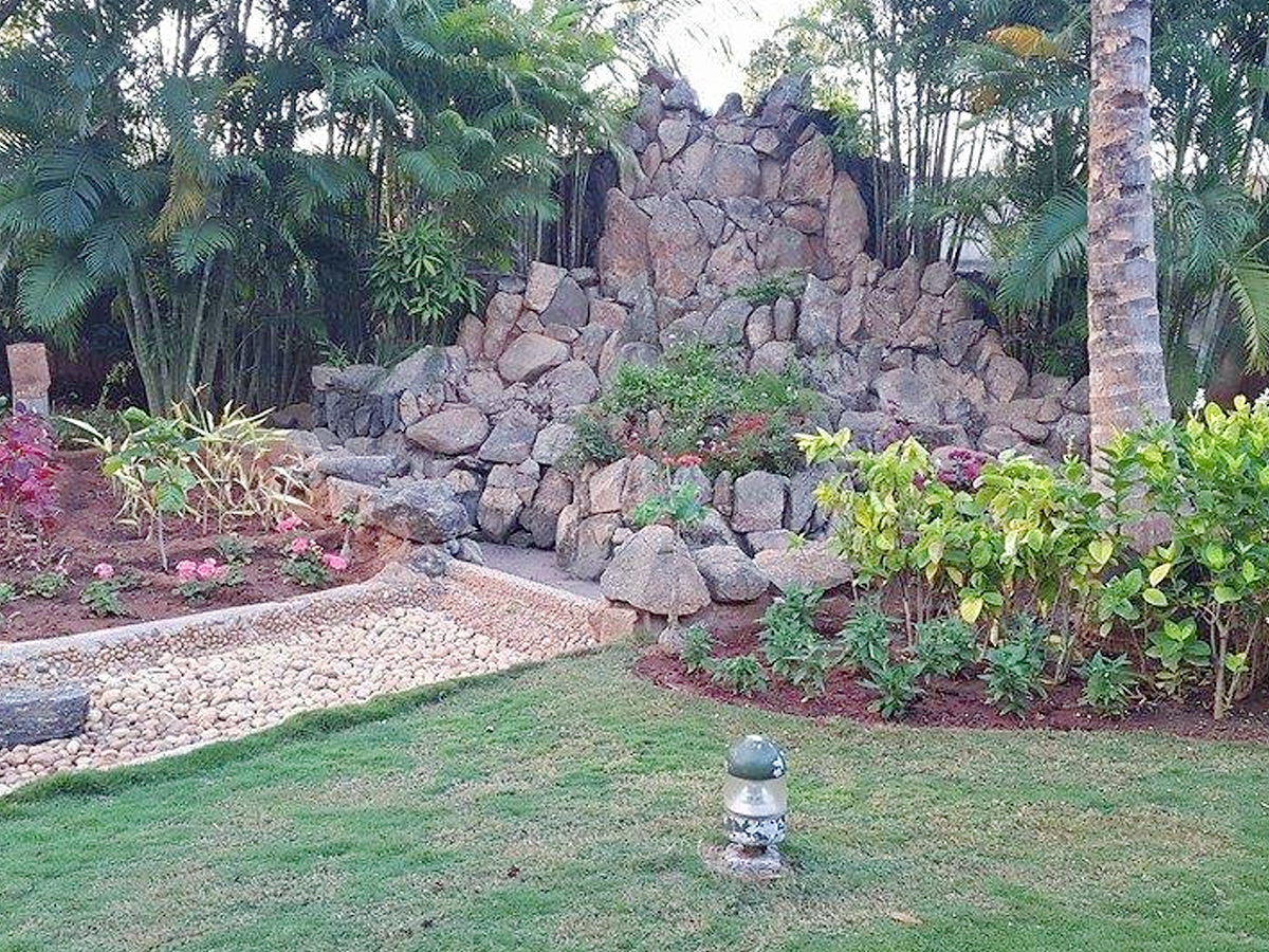 Chiranjeevi farmhouse in Bangalore Photos - Sakshi5