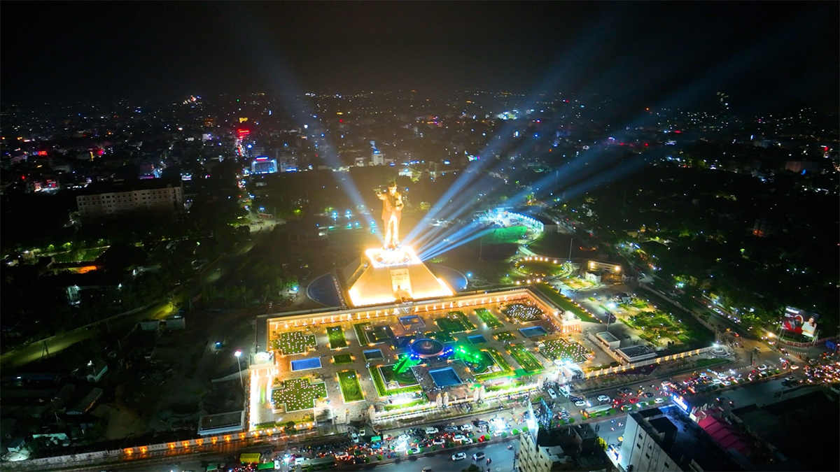 ambedkar statue at vijayawada - Sakshi4