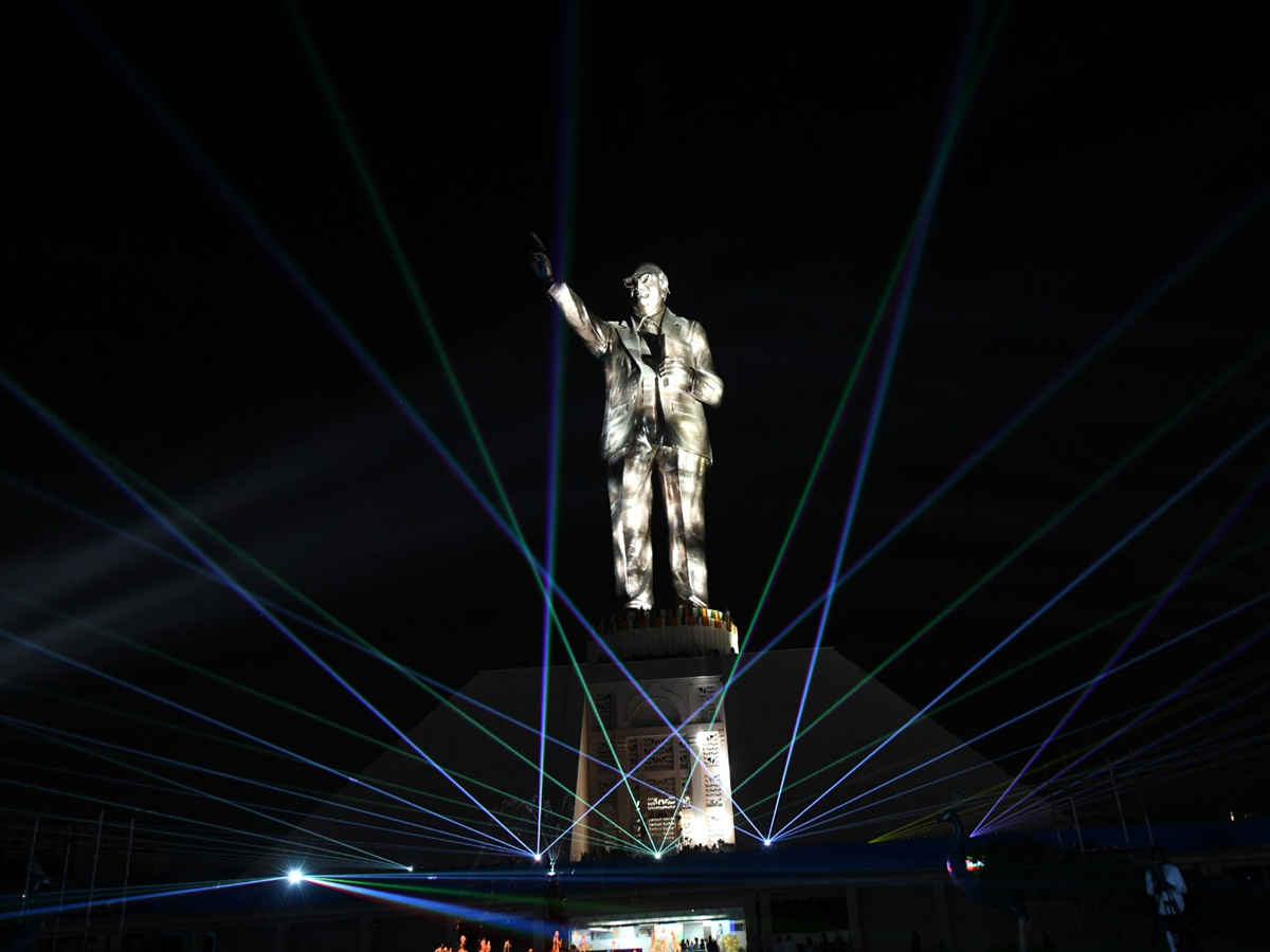 Dr BR Ambedkar Statue Vijayawada Night View Photos - Sakshi38