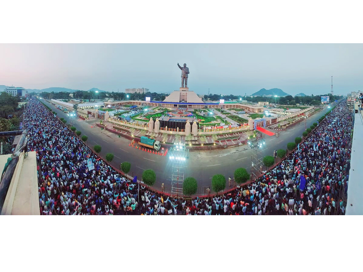 Dr BR Ambedkar Statue Vijayawada Night View Photos - Sakshi22