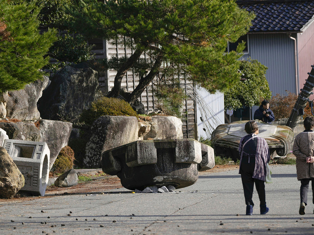 Japan earthquake highlights and photos - Sakshi12