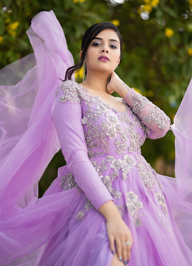 sreemukhi latest photos - Sakshi17