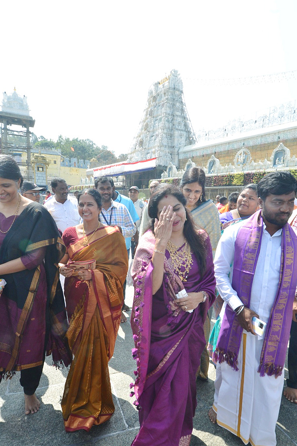 Brahmanandam,Suma And Singer Sunitha Visits Tirumala Photos - Sakshi28