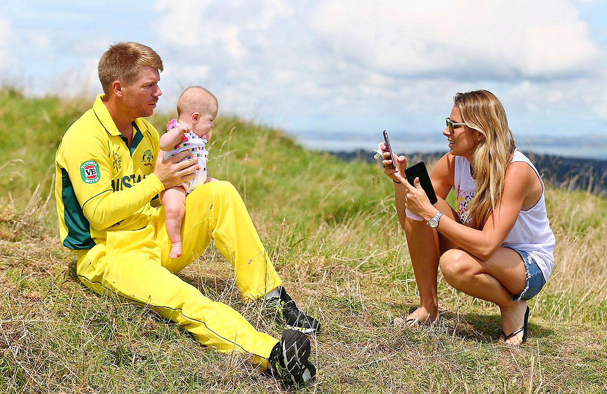 cricketer david warner family photos - Sakshi36