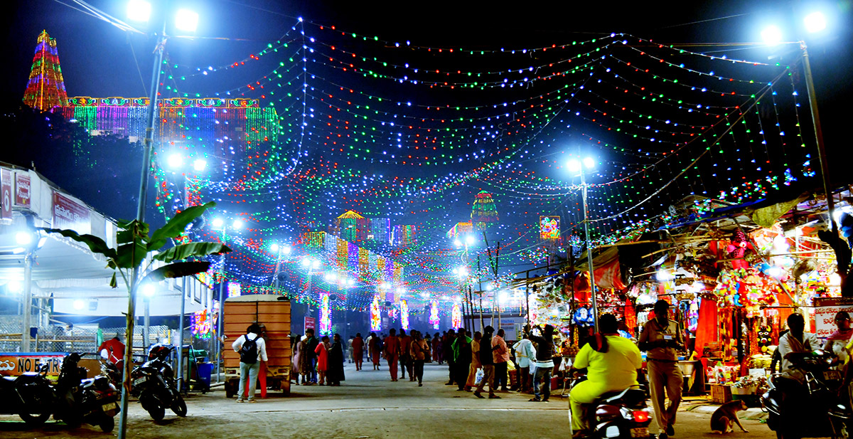 Kanaka Durga Temple at Vijayawada Photos - Sakshi11