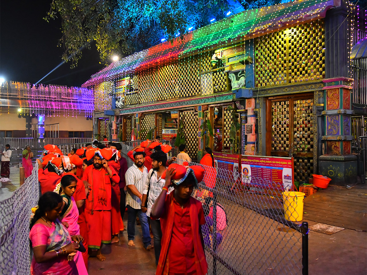 Kanaka Durga Temple at Vijayawada Photos - Sakshi8