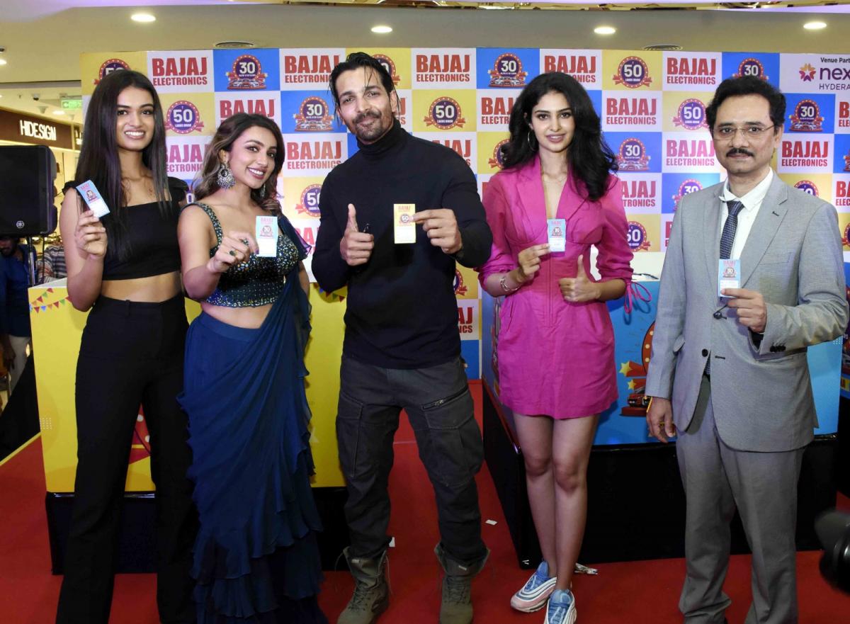 Hyderabad: Grand Finale Bumper Draw at Bajaj Electronics Nexus Hyderabad Mall KPHB - Sakshi5