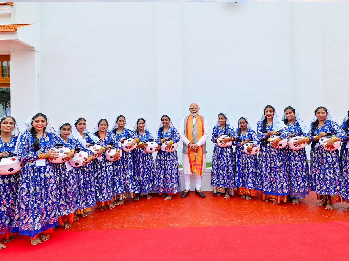 PM Narendra Modi snorkelling adventure morning walks on Lakshadweep beaches Photos - Sakshi5