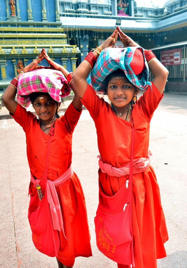 Devotees to end Bhavani Deeksha today at Indrakeeladri in Vijayawada - Sakshi30