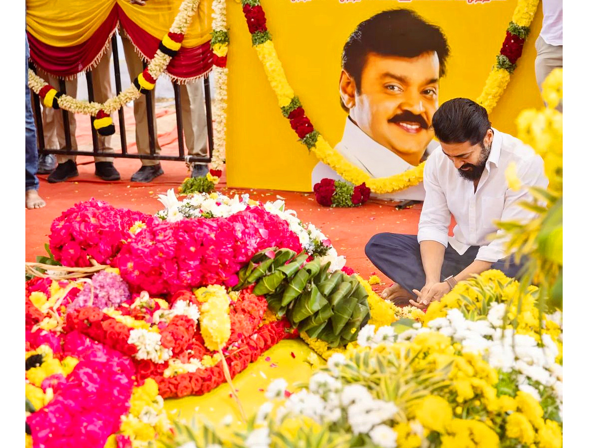 Actor Surya Pays Tribute To Captain Vijayakanth Photos - Sakshi4