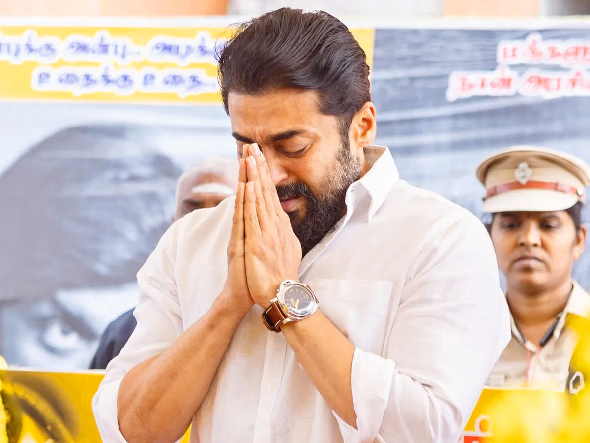 Actor Surya Pays Tribute To Captain Vijayakanth Photos - Sakshi7