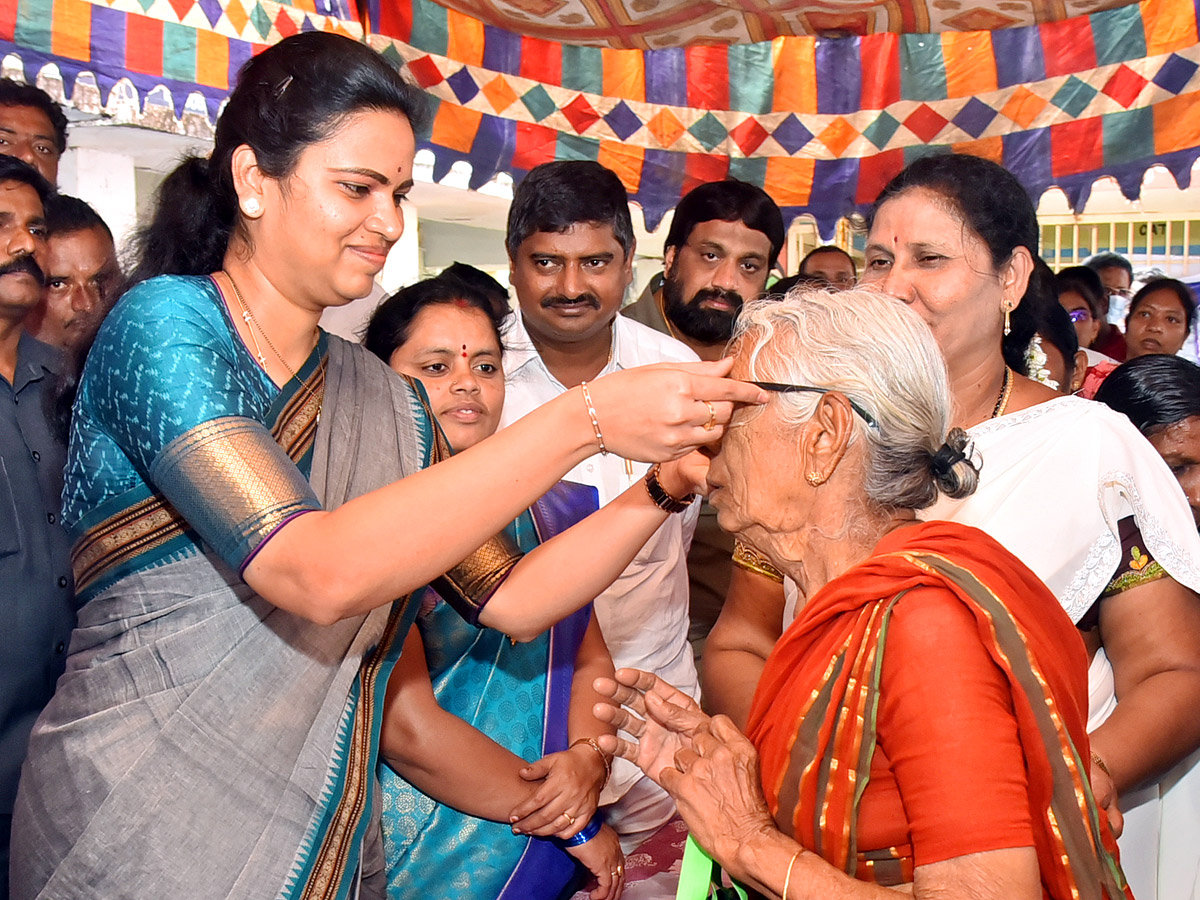 Best Photos of The Week in AP and Telangana Photo Gallery - Sakshi24