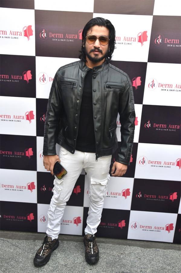 Nikhil Launches Derm AuraSKIN HAIR CLINIC Banjara Hills - Sakshi12